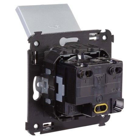 4404013 | Розетка с крышкой в стену, 2P+E, с з/ш, "Avanti", "Закаленная сталь"-3